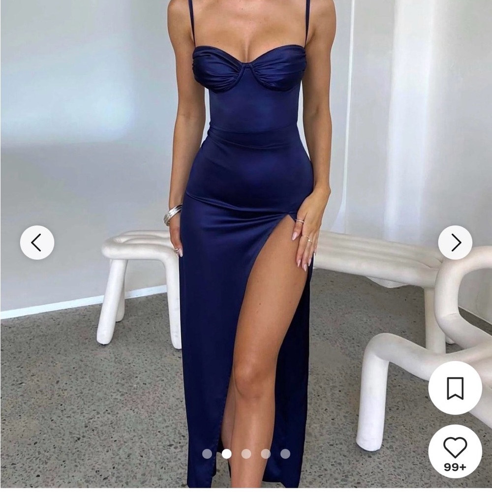 Satin Sweetheart High-Slit Maxi Dress - Pink